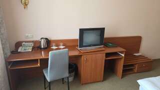 Гостиница Александровский Екатеринбург Большой двухместный номер с 1 кроватью-2