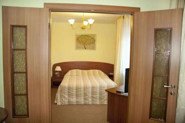 Гостиница Александровский Екатеринбург-5